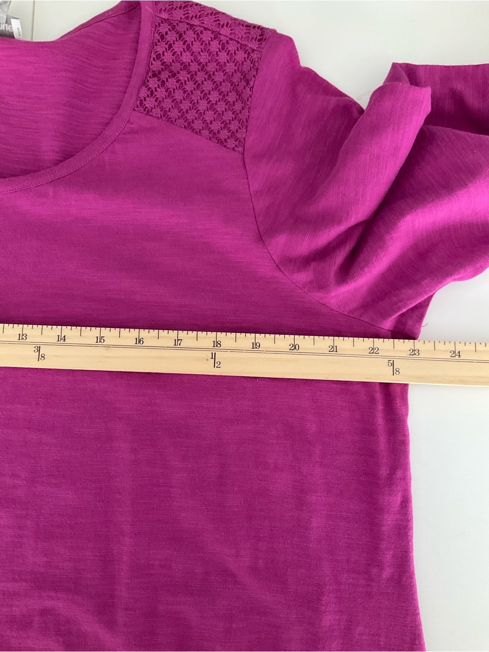 Avenue 14/16 Women's Fuchsia Crochet-Trim Scoop Neck Tunic NWT - Picture 6 of 8